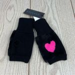 Jocelyn Intarsia Hearts Faux Fur Fingerless Knit Mittens OS Black Pink $75 Photo 0