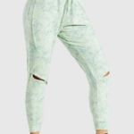 Gymshark  Weight Lifting Chalk Joggers Split-Knee Pants Women’s Small Green Photo 0