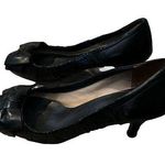 Prada Black Leather Bow Front Ruched Side Detail Classic Closet Staple 7 Pumps. Photo 0