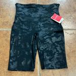 Spanx NWT  Women’s Faux Leather Bike Shorts Black Camo Stretch size XS Photo 0