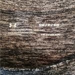 Under Armour  heat gear loose fit long sleeve black grey shirt size womens small Photo 2