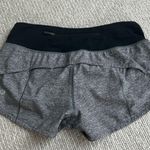 Lululemon Speed Up Short Low-Rise 2.5” Photo 2