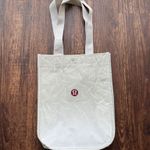 Lululemon White and Gray Small Reusable Bag Photo 1