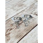 Vintage Clip On Earrings Photo 4