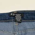 D. Jeans Medium Blue Wash Skinny Jeans Size 4 Photo 5