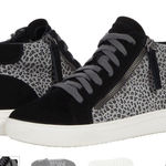 Blondo Waterproof Leather Sneakers. Size 8. Photo 0