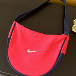 Nike  bag with strap and snaps Photo 0