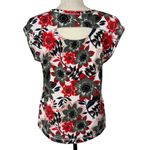 T by Talbots Petite Medium Top Floral Stretch Cap Sleeves Keyhole Scoop Neck Red Size undefined Photo 3