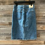 Everlane  The Denim Pencil Skirt Button Front Size 26 Photo 4