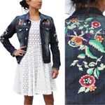 Driftwood  Sundance Denim Trucker Jacket Floral Embroidered Western Boho Medium Photo 1