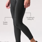 Alo Yoga  Airlift Set Bra Leggings Black  Photo 0