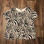 JM Collection Black. / White Striped Tee Photo 0