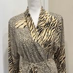 Natori Black Tan Animal Print Stretch Jersey Kimono Robe Tiger Leopard Lounge Photo 4