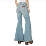 Wrangler  Retro Green Jeans High Rise Flare in Aubrey Photo 1