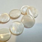 Vintage Mother of Pearl Overlapping Flat Bead Necklace Photo 2