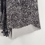 Lululemon  Hit It Short (3 1/2") in Mini Cinder Lace White Black / Black - Size 4 Photo 7