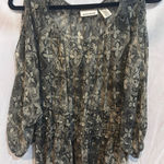 DKNY JEANS Cold Shoulder Blouse Black White Floral Print Gathered Waist Size L Size L Photo 0