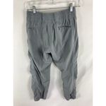 Athleta La Viva Grey Ruched Capri Active Athleisure Pant Size 2 Photo 3