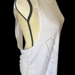 Nike -WHITE WORKOUT TOP Photo 2