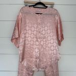 Vintage Cinema Etiole Women’s Small Silky Pink 2 Piece Pajama set Photo 0