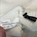 Zaful  Off The Shoulder Sweater One Size Photo 4