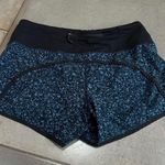 Lululemon  2.5” Hotty Hot Shorts  Photo 0