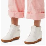 Sorel Out N About Wedge Leather Bootie, Ankle Boots White/Sea Salt, Size 8, NWT Photo 1