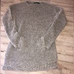 Daisy Fuentes 💕5️⃣ grey pull over sweater size small Photo 1