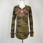 Johnny Was NWOT  Axton Thermal Hoodie Camo Embroidered Floral Sweatshirt Sz S Photo 1