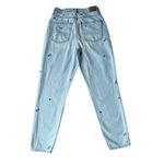 American Eagle Light Wash Floral Embroidered Highest Rise Mom Jeans Size 4 Photo 5