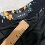 Torrid Gauze High-Rise Sunflower Shorts Size 0 Photo 3
