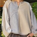 POL  Beige and Gray Textured Zip-Up Sweatshirt. Oversized large Photo 0