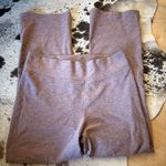 Vuori  Mid Rise Elevation Slim Bootcut pant in Hazel Heather Size Large Photo 2