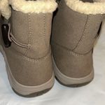 Easy Spirit  Tan Ankle Waterproof Boots(Size 8.5M) Photo 10