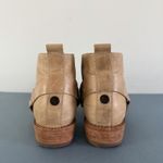 Koolaburra by UGG Santa Barbara Dame Leather Light Tan Harness Ankle Booties Size 6.5 Photo 5