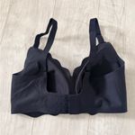 Black Seamless Bra Size Small 34 Photo 4