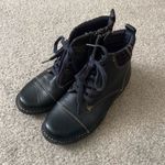 Clarks Clark’s Whistle Bea Boots in Navy Tumble Women’s size 5 Photo 1