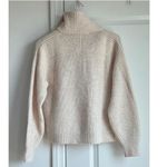 Everlane  The Half-Zip Sweater in Luxe Merino in Heathered Oat, Size X-Small Photo 11