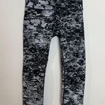 Lululemon - Wunder Under High-Rise 7/8 Tight *Full-On Luxtreme 25" Leggings Photo 3