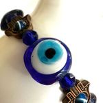 Glass evil eye hamsa stretchy bracelet Blue Photo 1