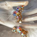 Vintage Gold Iridescent Gorgeous AURORA AB Rhinestone Vintage Clip Earrings Glam Photo 3