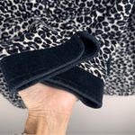 CB Plus‎ Casual Women’s Sz 1X Full Zip Animal Print Jacket Velour Soft Cozy Black Photo 5