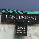 Lane Bryant WO SIZE 26/28 SHORT SLEEVE SOFT FLOWY TOP KELLY GREEN GEO DESIGN Photo 6