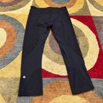 Lululemon Athletica Soul Cycle Logo Black White Cropped Leggings Size 6 Photo 4