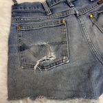 Wrangler Vintage style  cut off denim shorts medium wash Photo 8