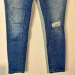 Universal Threads Universal Thread Women’s Distressed High Rise Skinny Jeans Light Blue Size 0 EUC Photo 2