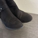 SO  Black Ankle Boots‎ Size 7.5 Casual Block Heel Ring Accent Photo 2