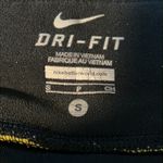 Nike Dri Fit Women's Size S Livestrong Running Cropped Leggings Photo 8