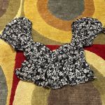 Olivaceous Black and White Floral Short Puff Sleeve Crop Top Sweetheart Neck S Photo 0