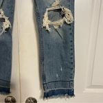 Abercrombie & Fitch Abercrombie High Rise Mom Jeans Photo 3